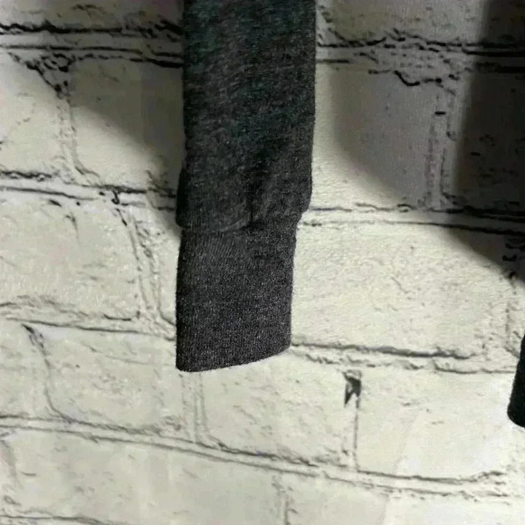 WOMENS NEBRASKA CORNHUSKER CREWNECK LONG SLEEVE TSHIRT HEATHER‎ GREY SIZE M - Picture 3 of 6